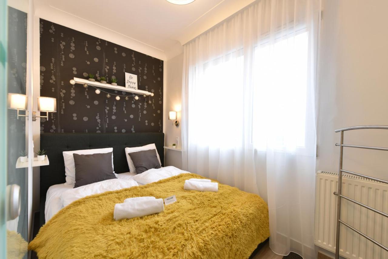Királykút 2 apartman - ingyen parkolás, bicajok, ac Szekesfehervar Exterior foto